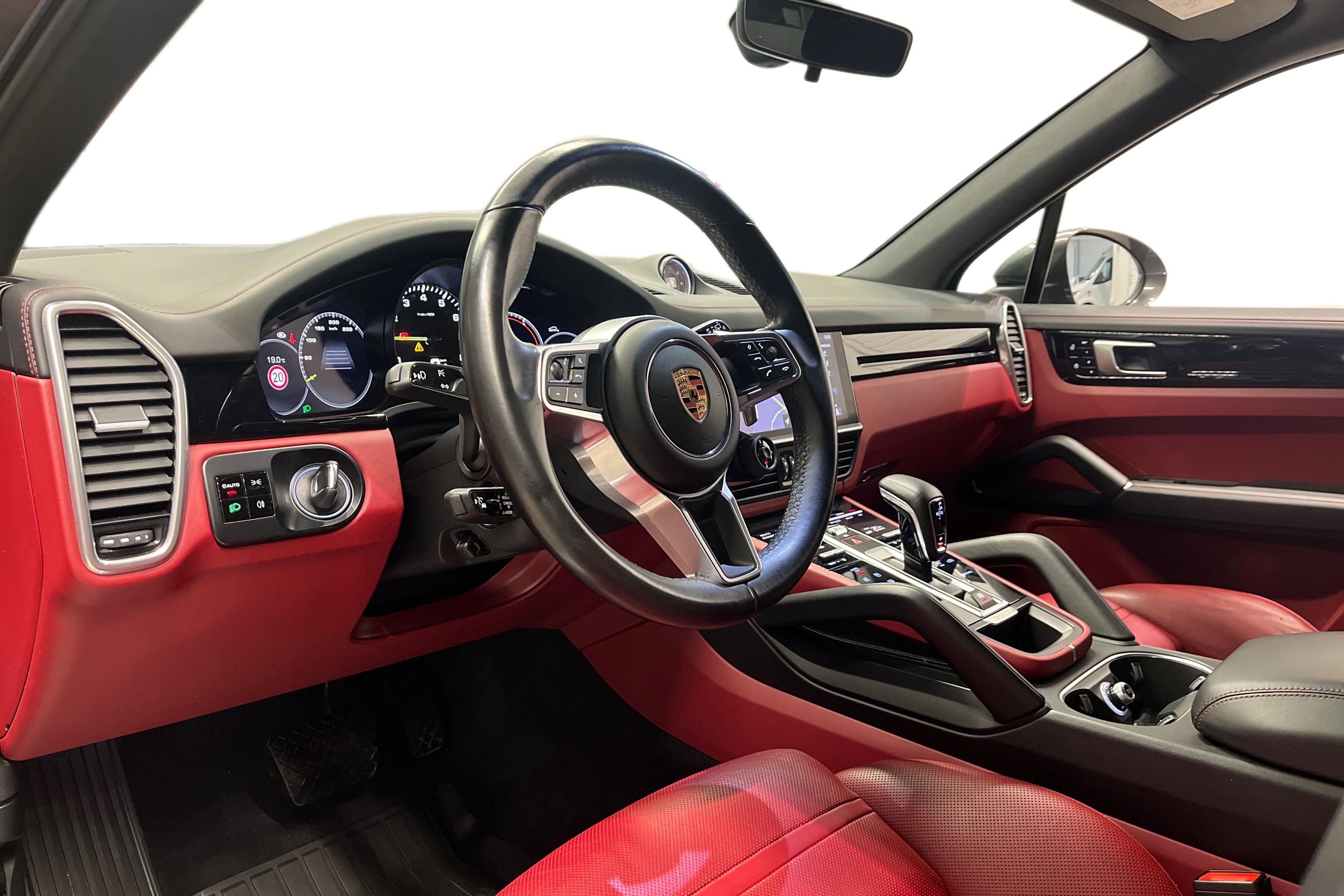 Porsche Cayenne E-Hybrid 2019, kuva 5/22