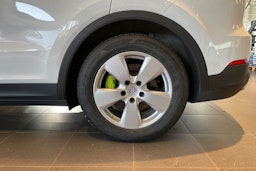 Valkoinen Porsche Cayenne 2019 kuva 10.