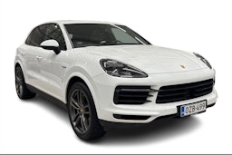 Valkoinen Porsche Cayenne 2019 kuva 1.