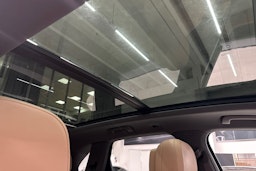 Valkoinen Porsche Cayenne 2019 kuva 20.