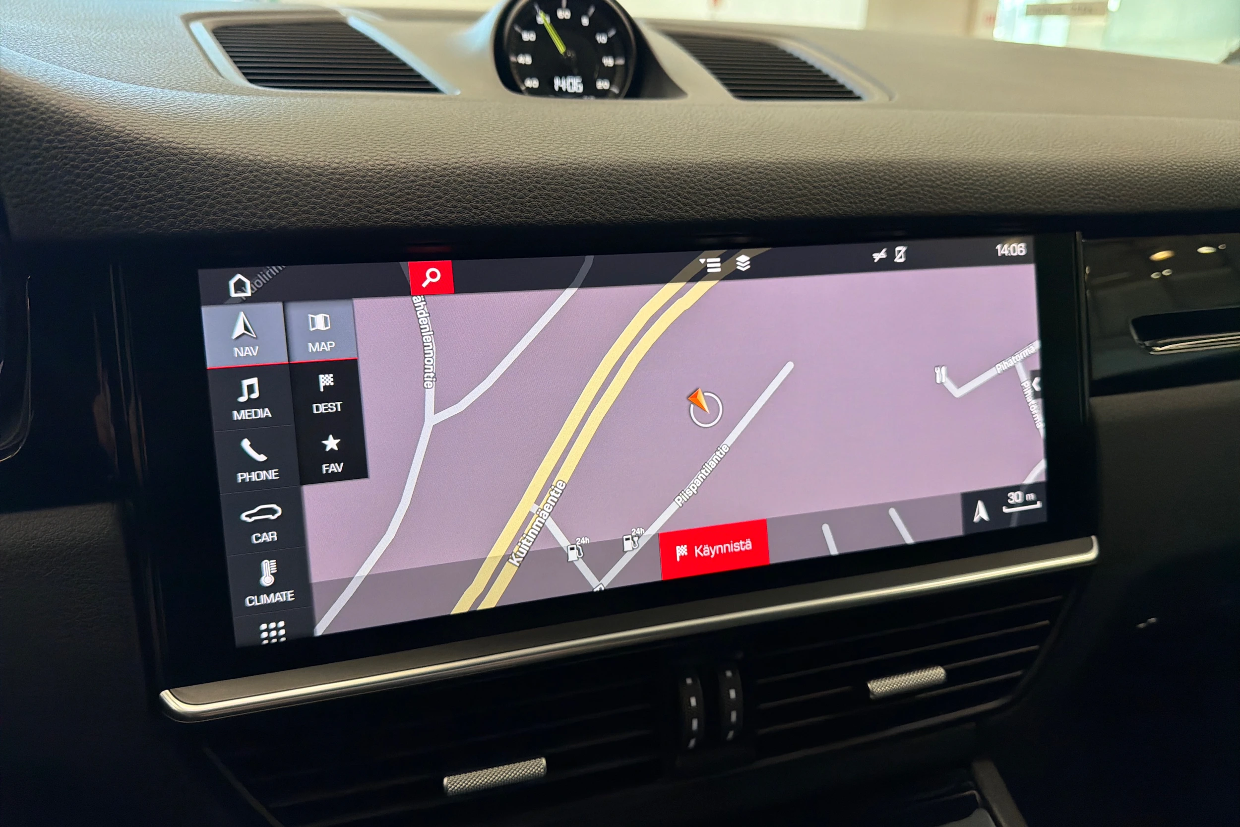 Musta Porsche Cayenne 2019 kuva 20.
