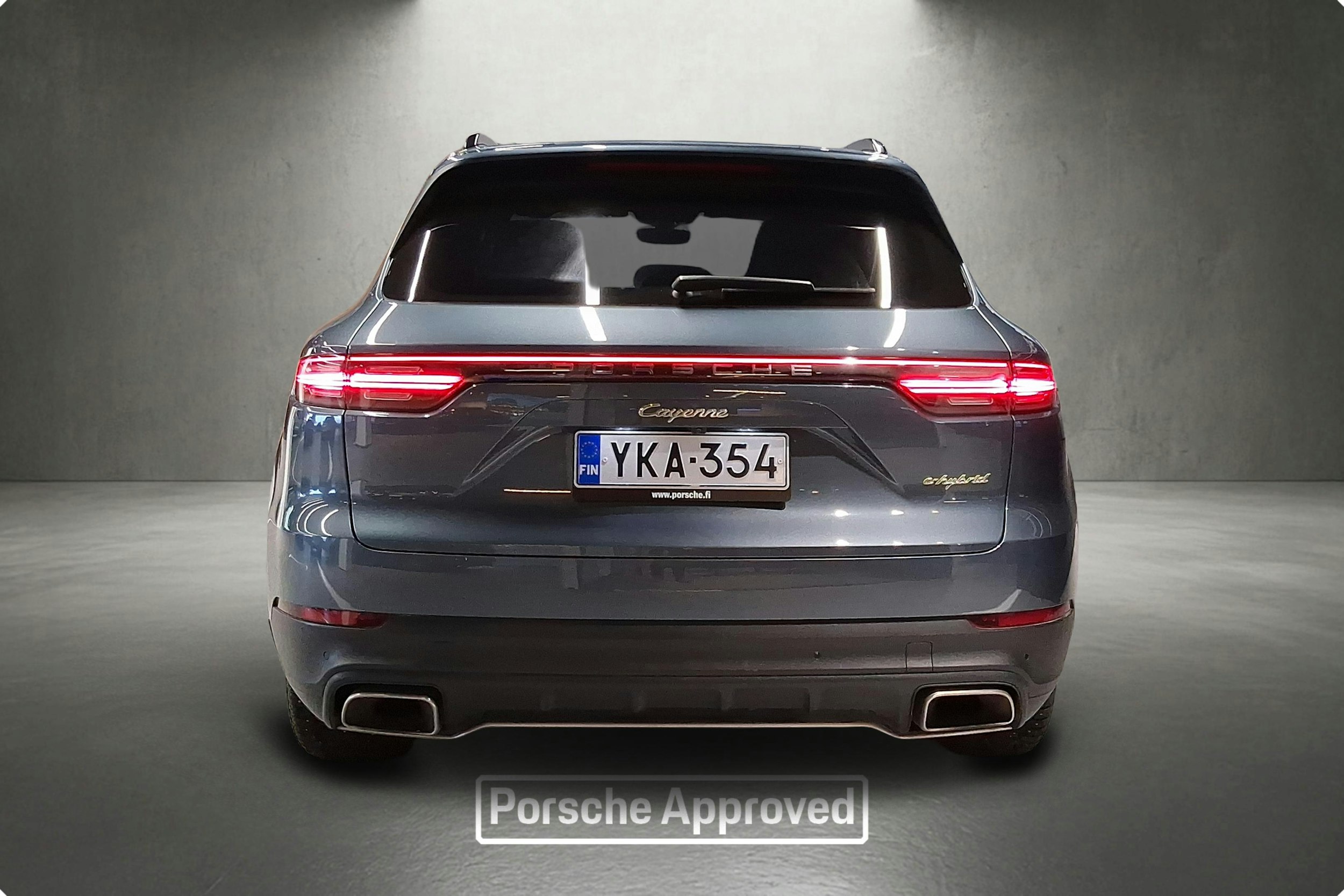 sininen Porsche Cayenne 2019 kuva 3.