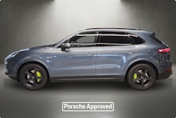 sininen Porsche Cayenne 2019 kuva 6.