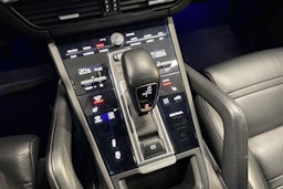 Hopea Porsche Cayenne 2019 kuva 16.