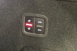 Hopea Porsche Cayenne 2019 kuva 20.