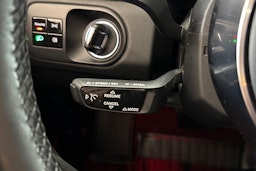 harmaa Porsche Cayenne 2020 kuva 18.