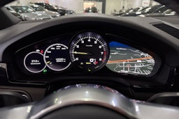 harmaa Porsche Cayenne 2020 kuva 20.