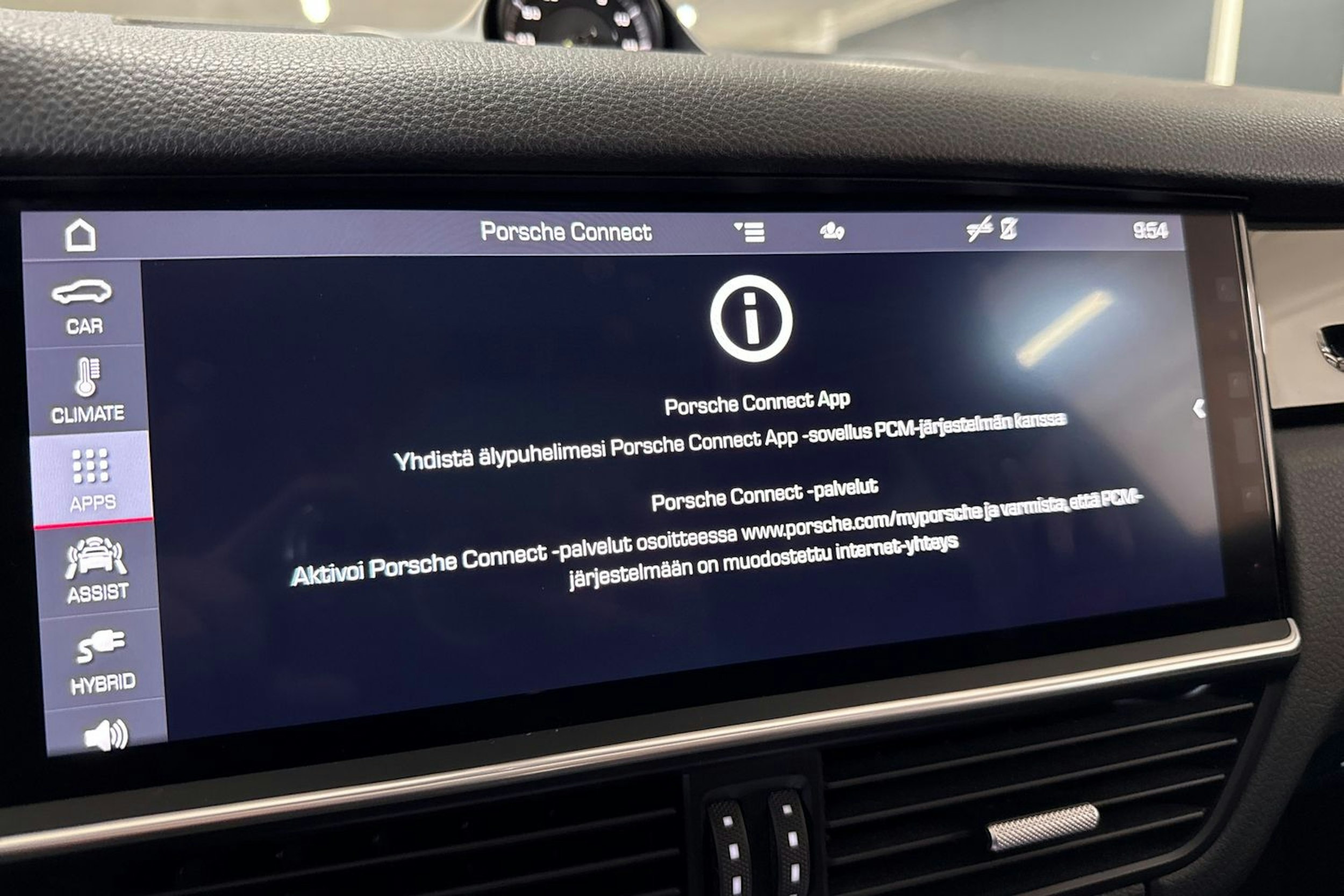harmaa Porsche Cayenne 2020 kuva 29.