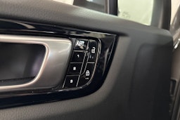 harmaa Porsche Cayenne 2020 kuva 36.