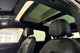 harmaa Porsche Cayenne 2020 kuva 38.