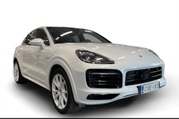 valkoinen Porsche Cayenne 2020 kuva 1.