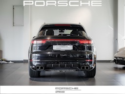 sininen Porsche Cayenne 2020 kuva 10.