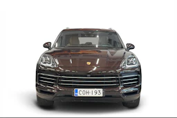 ruskea Porsche Cayenne 2020 kuva 5.