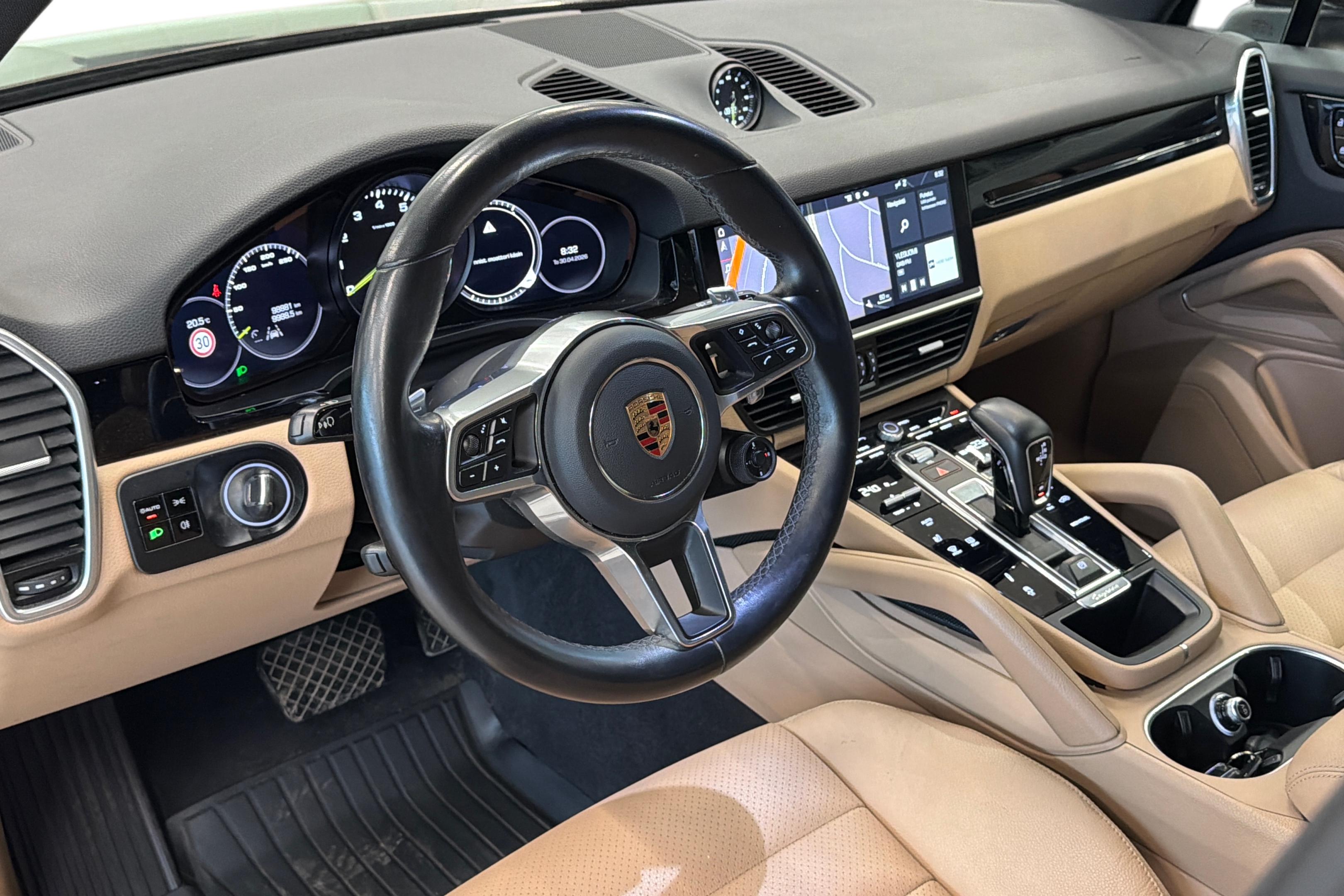 Porsche Cayenne E-Hybrid 2020, kuva 7/26