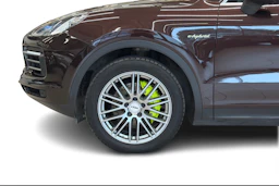 ruskea Porsche Cayenne 2020 kuva 9.