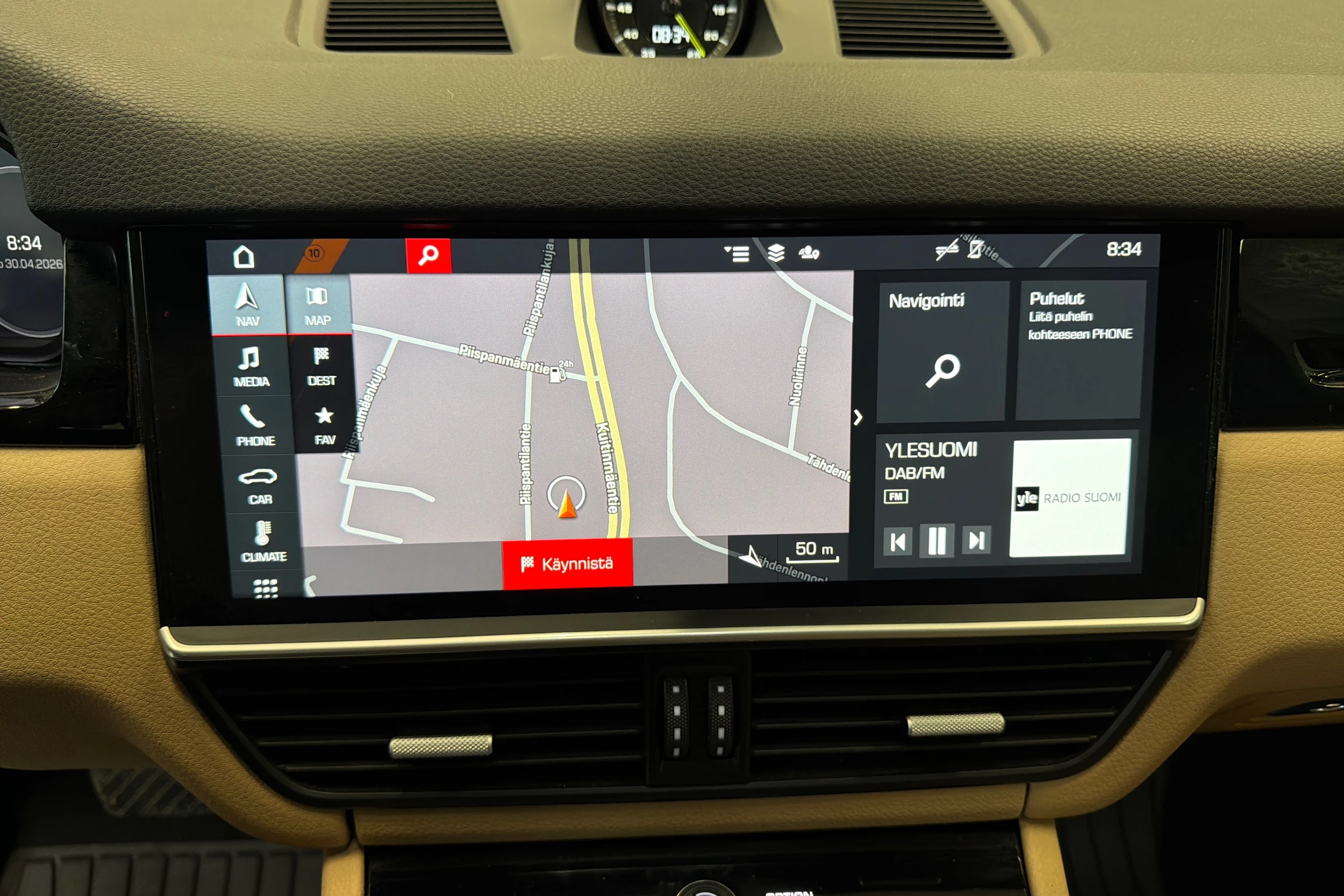 ruskea Porsche Cayenne 2020 kuva 22.