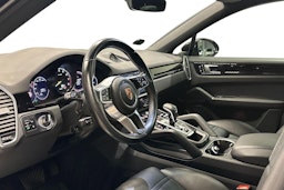 Musta Porsche Cayenne 2020 kuva 6.