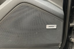 Musta Porsche Cayenne 2020 kuva 16.