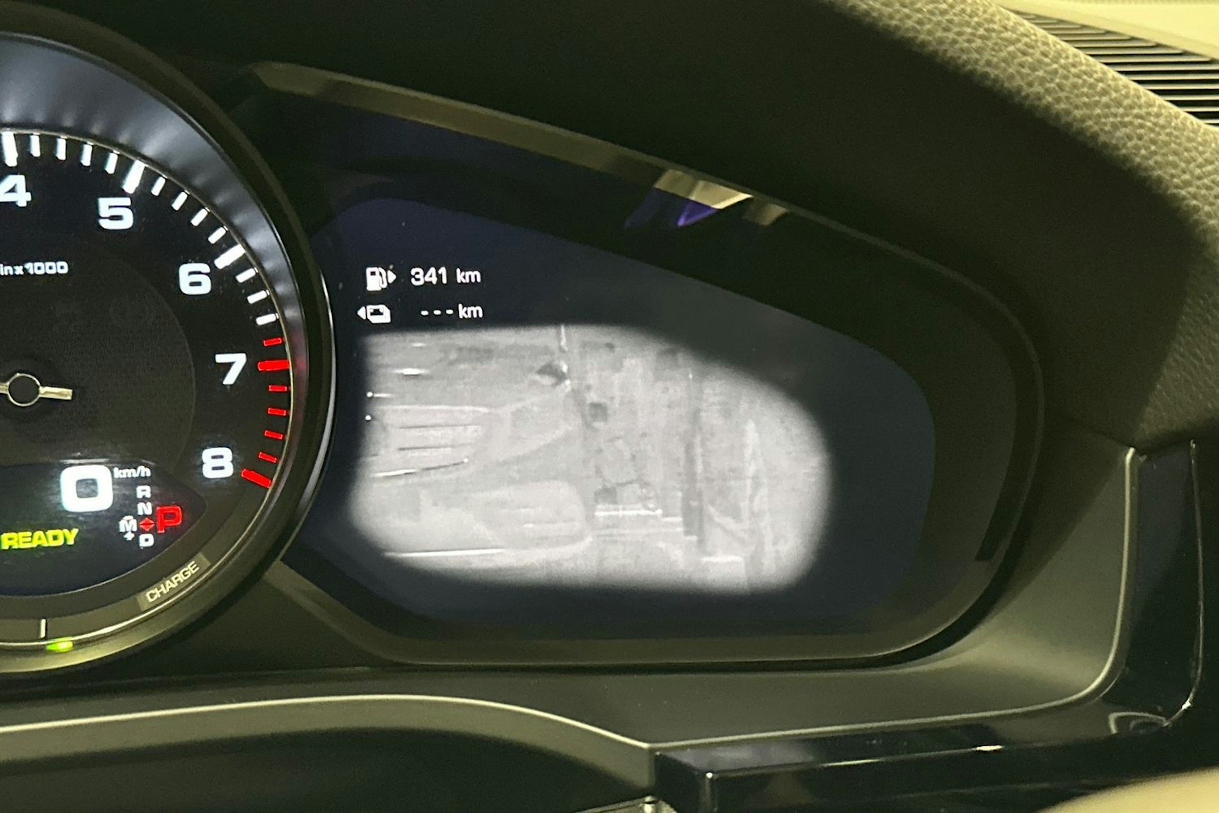 Musta Porsche Cayenne 2020 kuva 22.