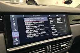 Musta Porsche Cayenne 2020 kuva 23.