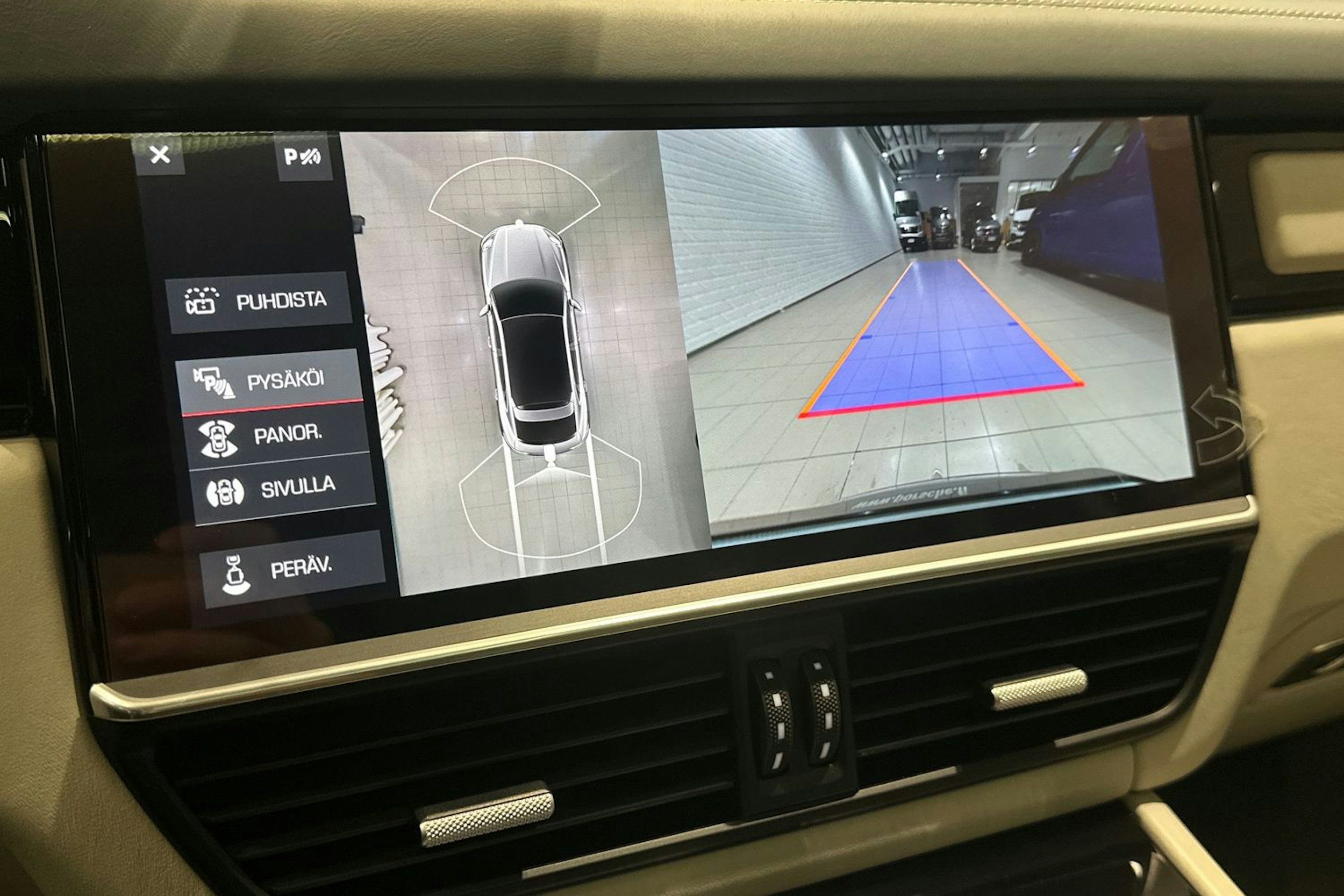 hopea Porsche Cayenne 2020 kuva 25.