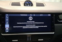 Musta Porsche Cayenne 2020 kuva 17.