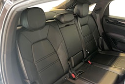 musta Porsche Cayenne 2020 kuva 7.