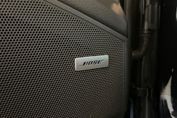 musta Porsche Cayenne 2020 kuva 12.
