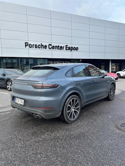 met. sininen Porsche Cayenne 2020 kuva 2.