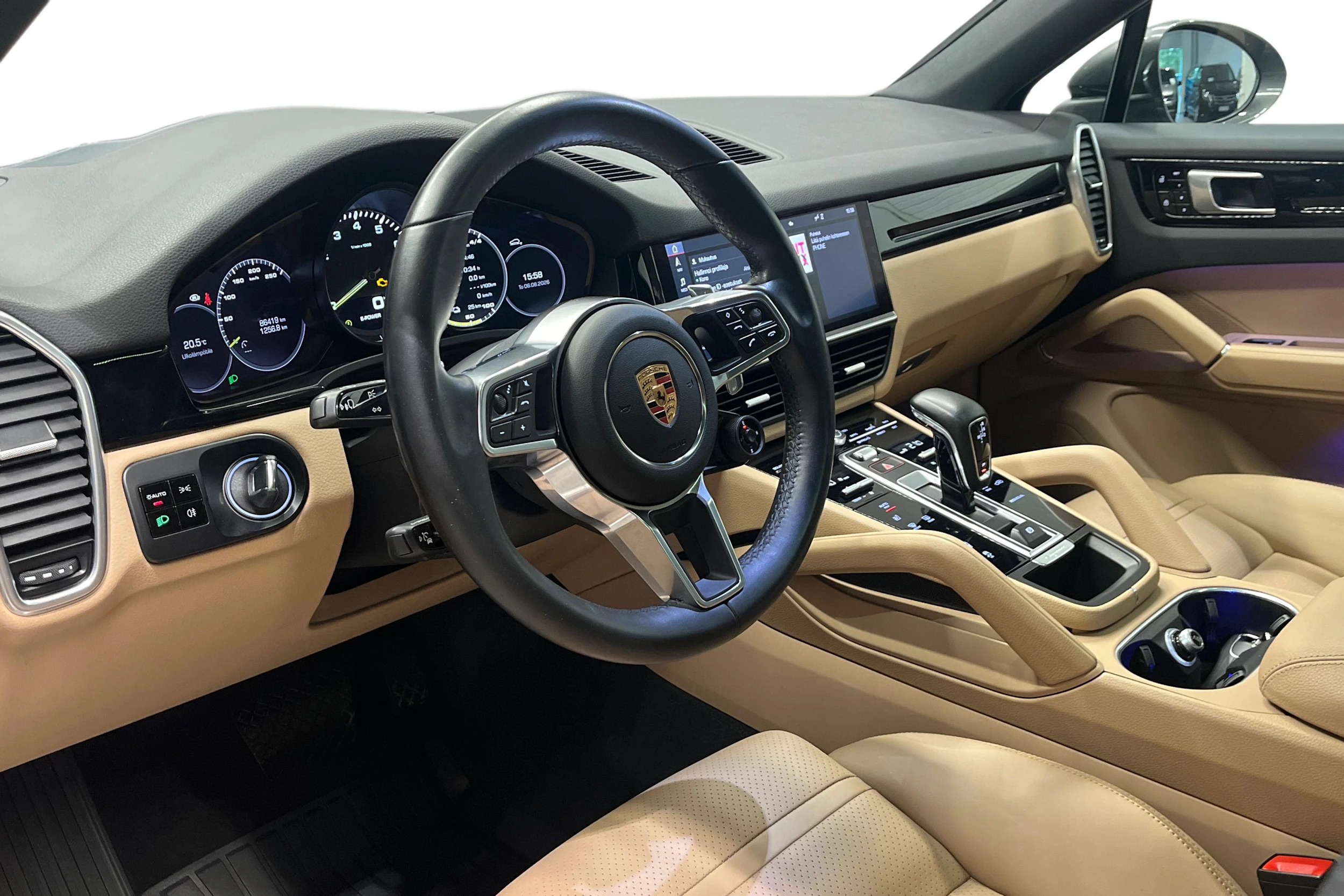 met. Harmaa Porsche Cayenne 2020 kuva 6.
