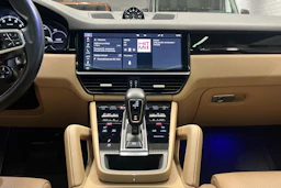 met. Harmaa Porsche Cayenne 2020 kuva 9.