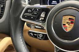 met. Harmaa Porsche Cayenne 2020 kuva 13.