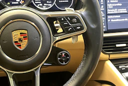 met. Harmaa Porsche Cayenne 2020 kuva 14.