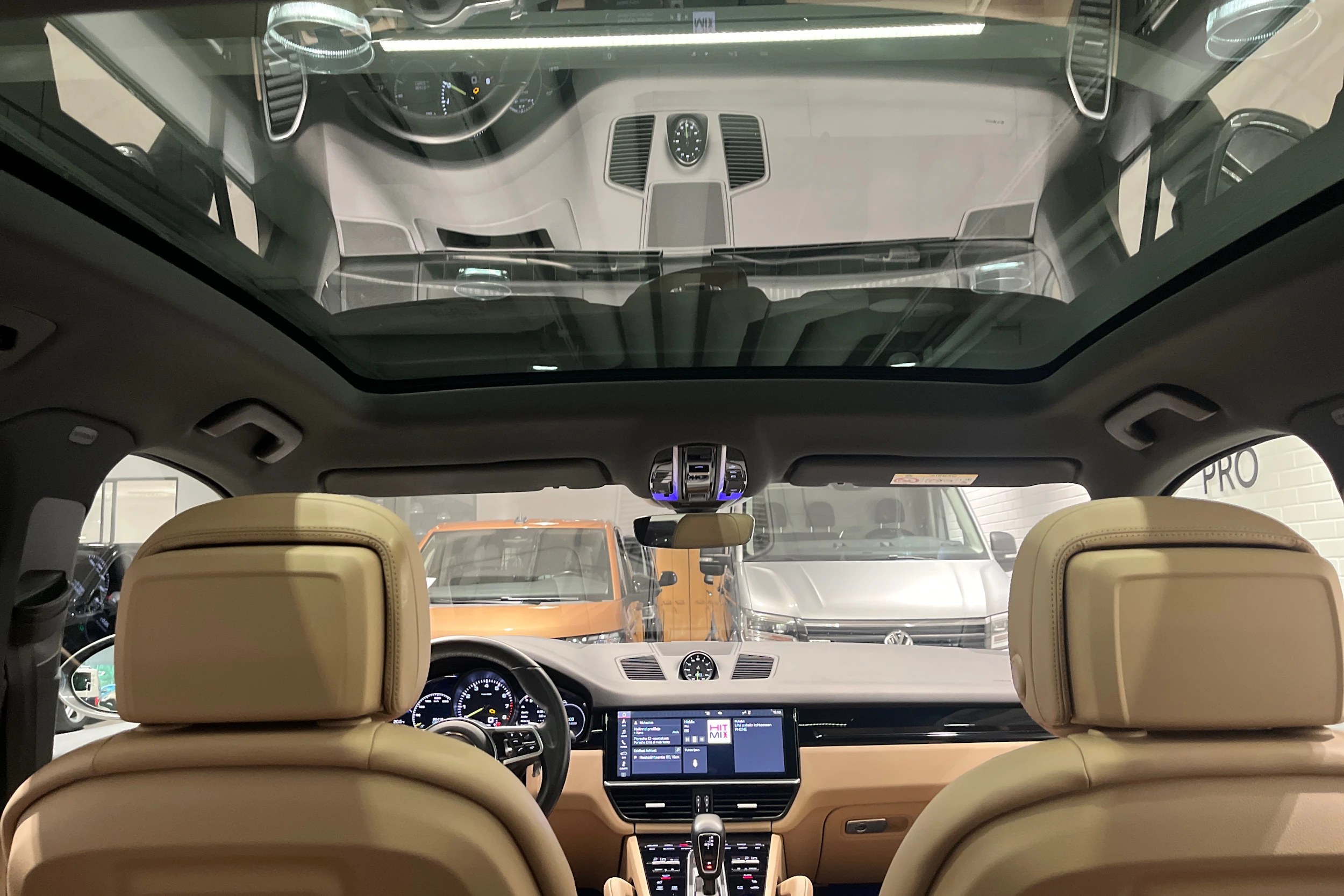 met. Harmaa Porsche Cayenne 2020 kuva 22.