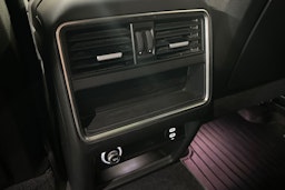 Musta Porsche Cayenne 2020 kuva 17.