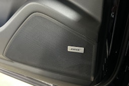Musta Porsche Cayenne 2020 kuva 22.