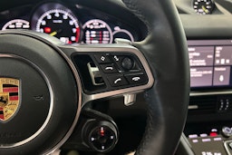Musta Porsche Cayenne 2020 kuva 24.