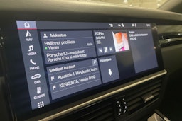 harmaa Porsche Cayenne 2020 kuva 11.