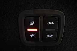 harmaa Porsche Cayenne 2020 kuva 13.