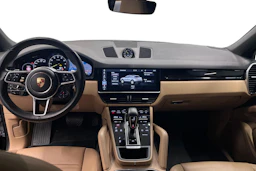 met. Harmaa Porsche Cayenne 2020 kuva 7.