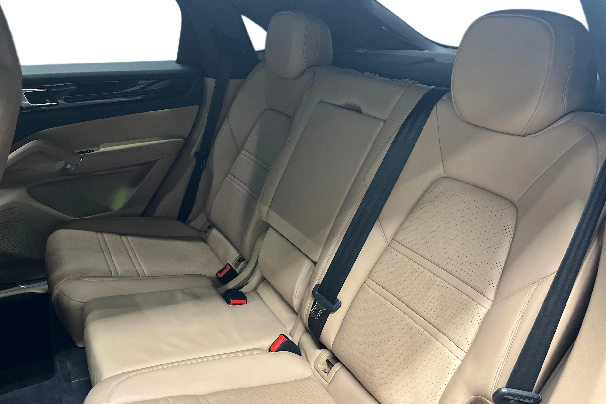 met. Harmaa Porsche Cayenne 2020 kuva 8.