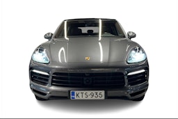 harmaa Porsche Cayenne 2020 kuva 4.