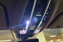 harmaa Porsche Cayenne 2020 kuva 17.