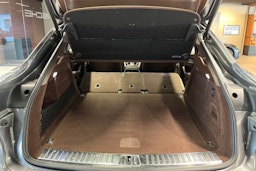 harmaa Porsche Cayenne 2020 kuva 21.