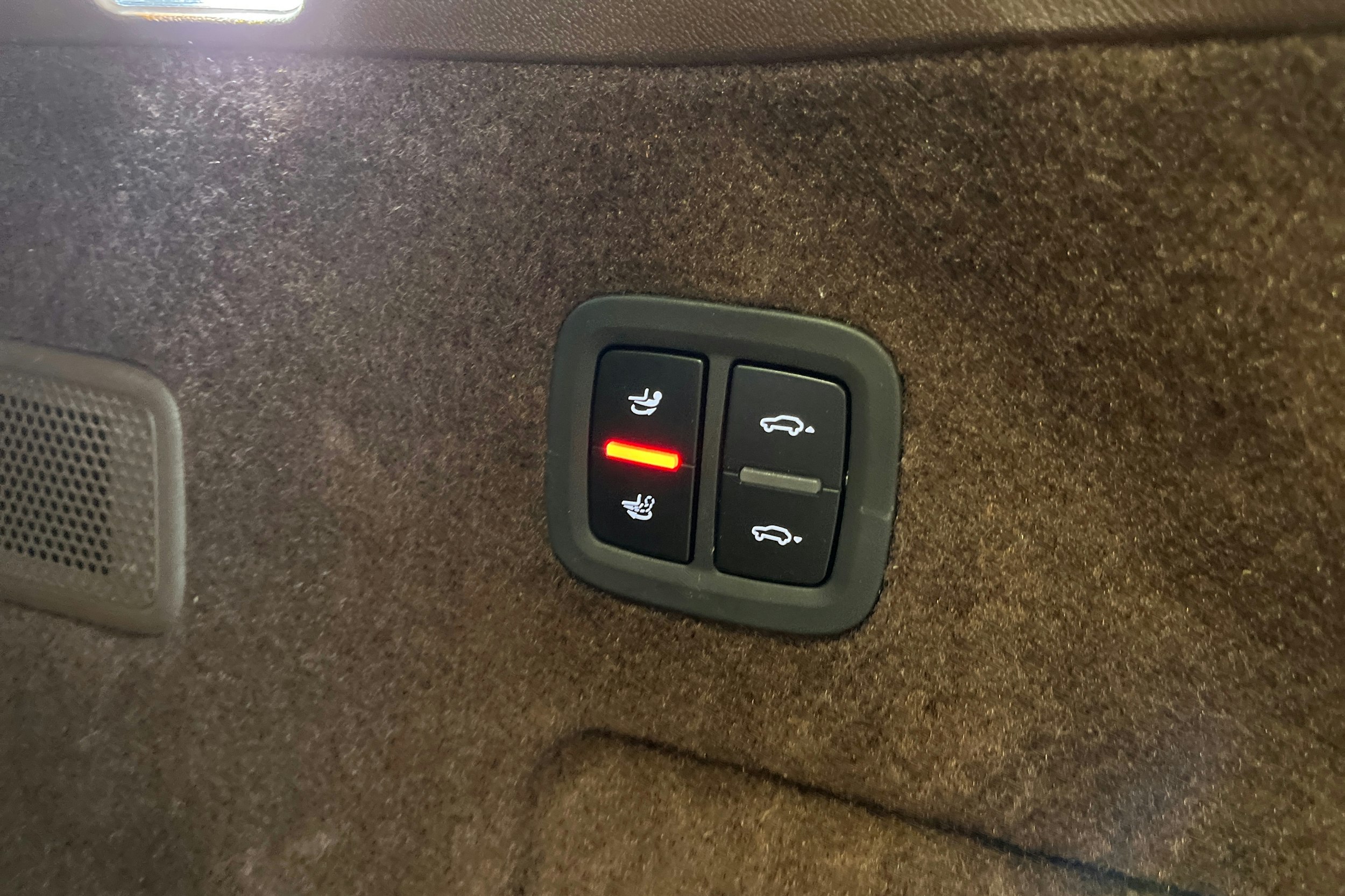 harmaa Porsche Cayenne 2020 kuva 22.