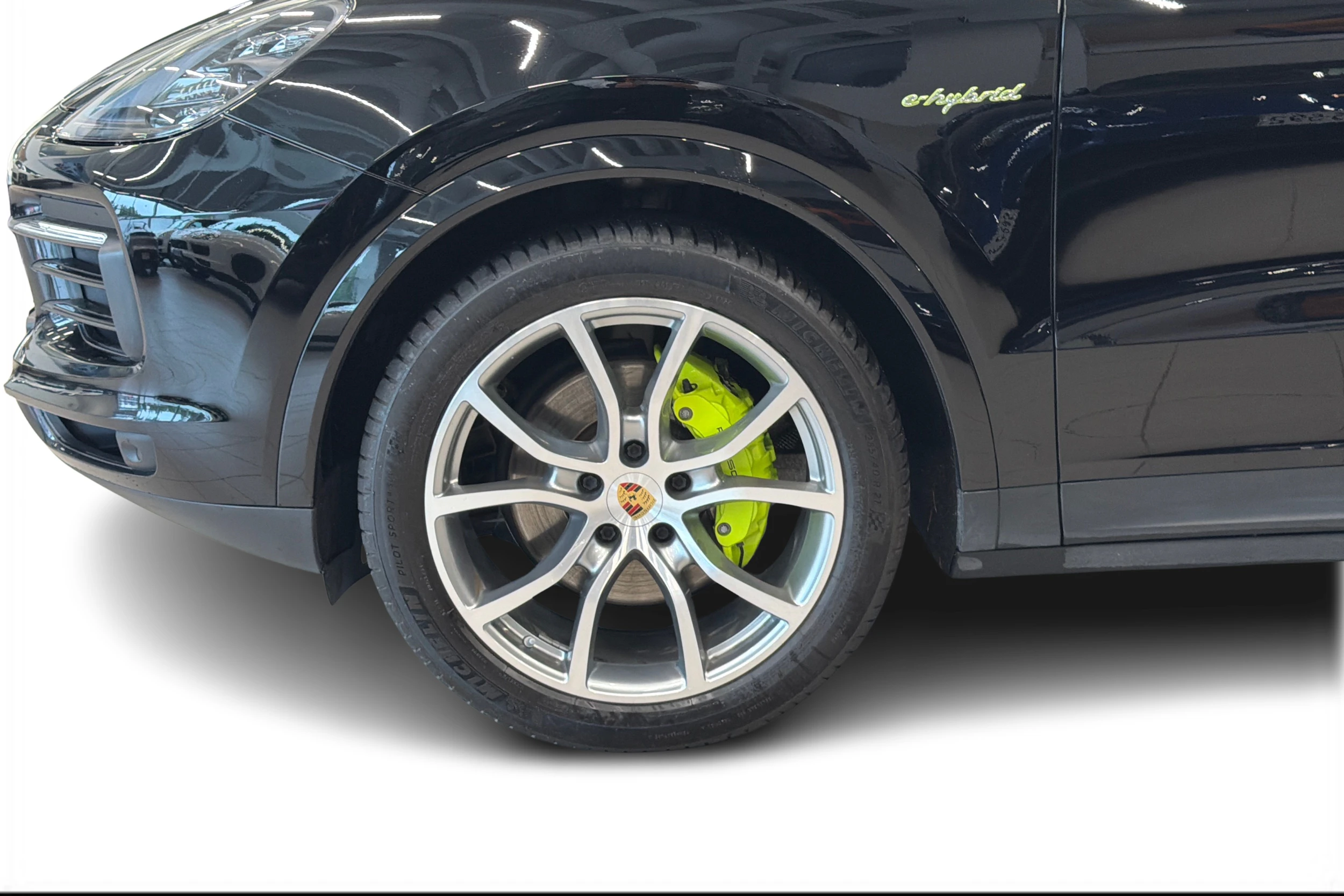 Musta Porsche Cayenne 2020 kuva 8.