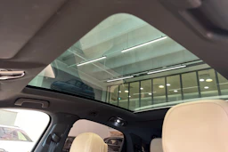 Musta Porsche Cayenne 2020 kuva 15.