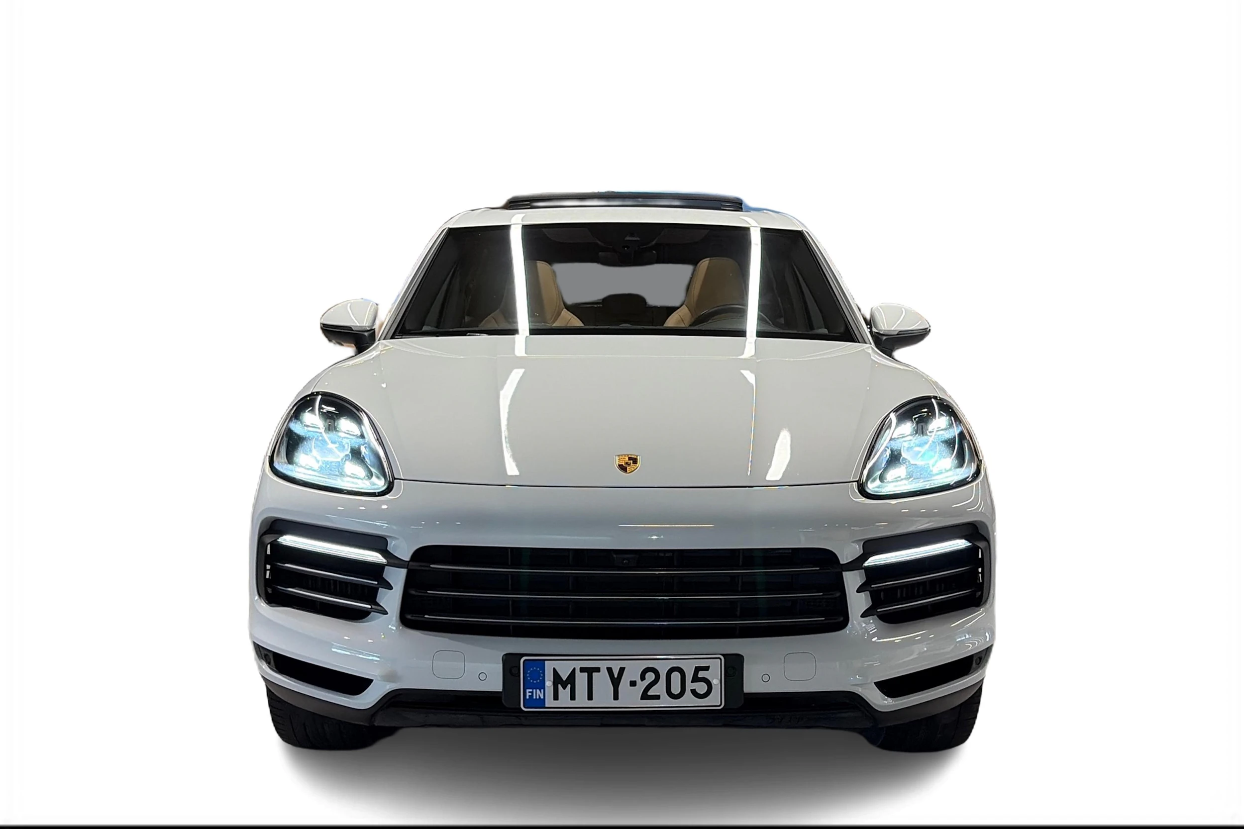 valkoinen Porsche Cayenne 2020 kuva 4.
