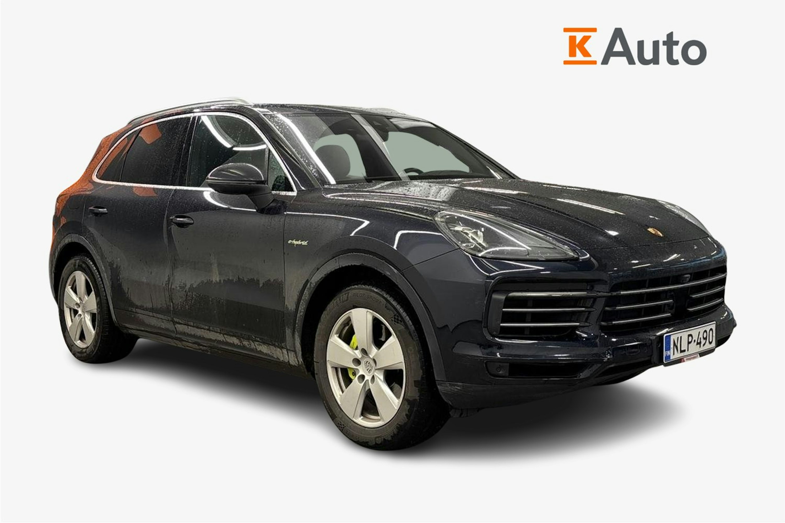 sininen Porsche Cayenne 2020 kuva 1.