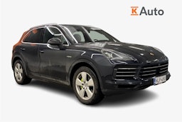 sininen Porsche Cayenne 2020 kuva 1.